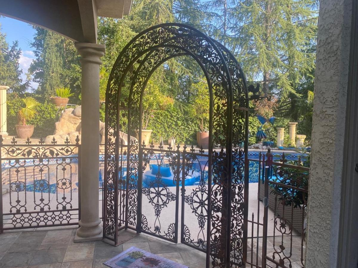 Tuscany Dorado Resort Cameron Park Bagian luar foto